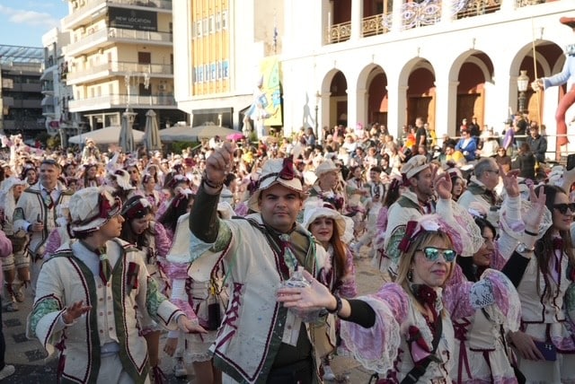 Το Πατρινό Καρναβάλι στα καλύτερά του - Δείτε Φωτογραφίες