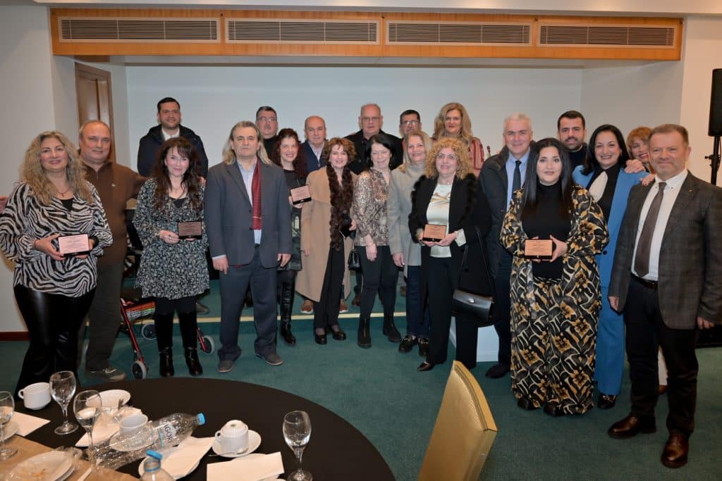 O Σύλλογος Εκπαιδευτικών Πρωτοβάθμιας Εκπαίδευσης Πάτρας έκοψε πίτα