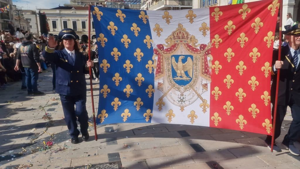 Πάτρα: Δείτε πάνω από 200 νέες φωτογραφίες από την μεγάλη καρναβαλική παρέλαση