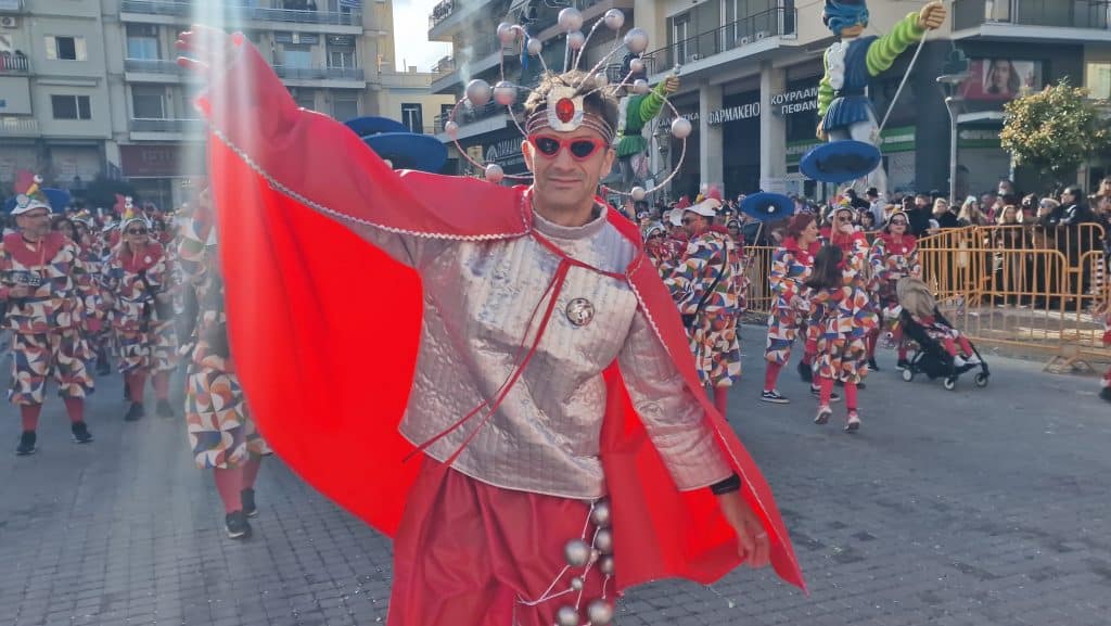 Πάτρα: Δείτε πάνω από 200 νέες φωτογραφίες από την μεγάλη καρναβαλική παρέλαση