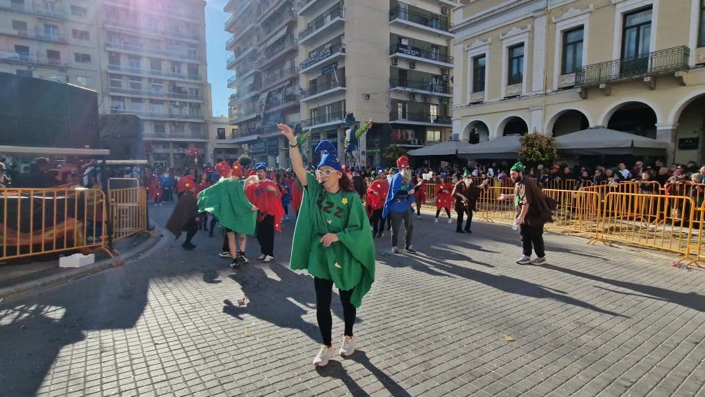 Πάτρα: Δείτε πάνω από 200 νέες φωτογραφίες από την μεγάλη καρναβαλική παρέλαση