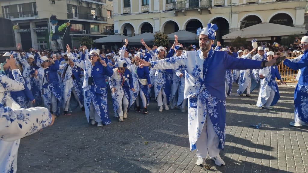 Πάτρα: Δείτε πάνω από 200 νέες φωτογραφίες από την μεγάλη καρναβαλική παρέλαση