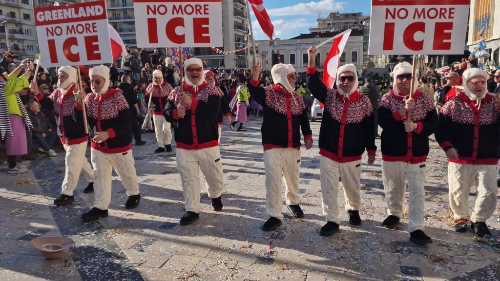 Πάτρα: Δείτε πάνω από 200 νέες φωτογραφίες από την μεγάλη καρναβαλική παρέλαση