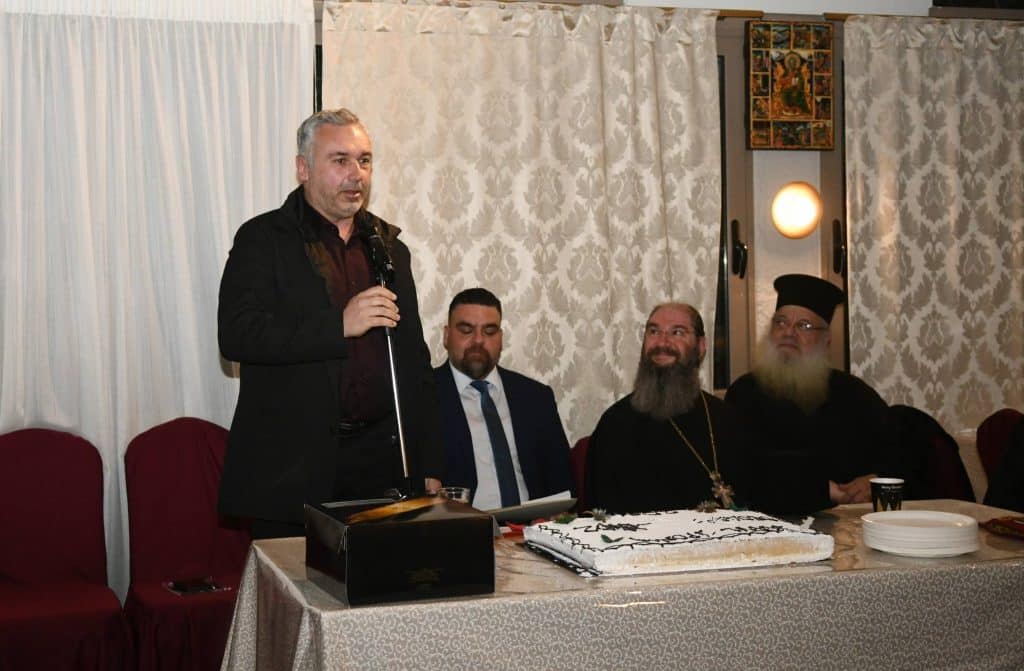 Πάτρα: Ο Θ. Οικονόμου στην πίτα του Φωκαέως