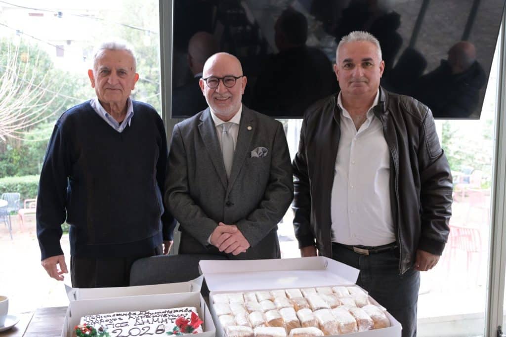 Ο Σύλλογος Αγραμπέλων έκοψε την πίτα του - φωτό