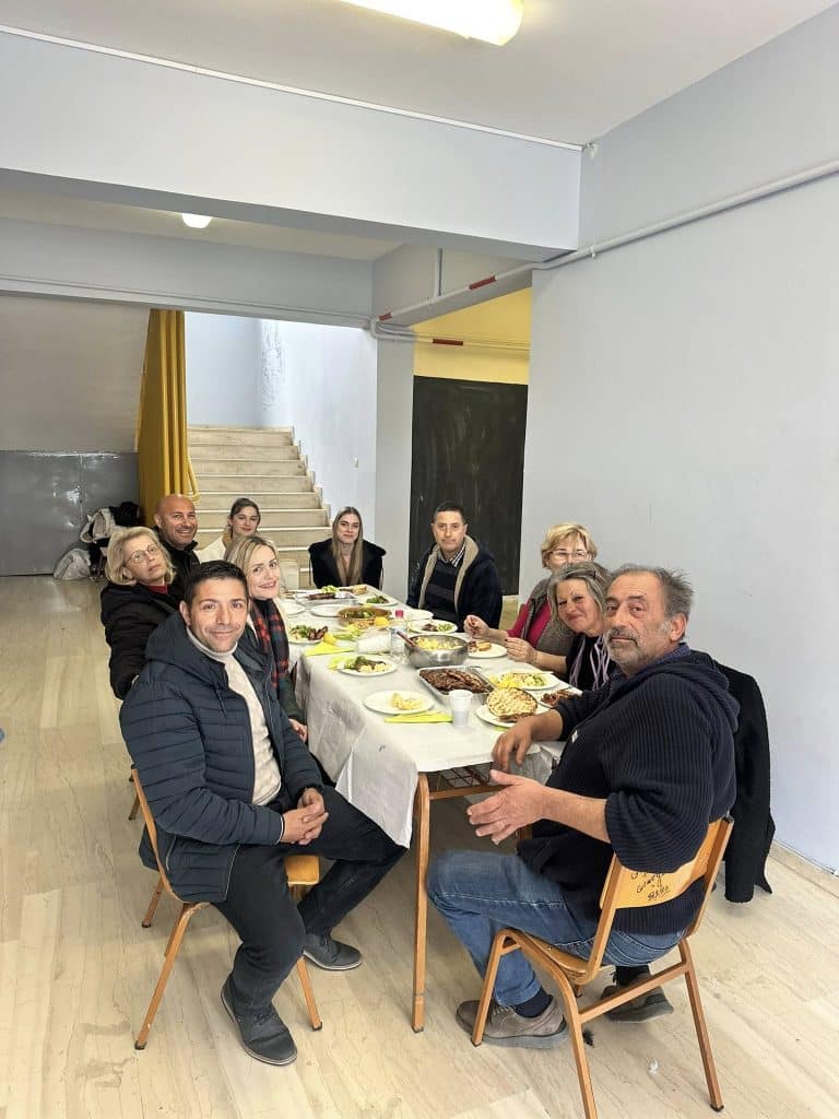 Δείτε φωτό: Τσικνοπέμπτη στα Λουσικά