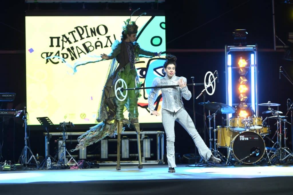 Φαντασμαγορική τελετή λήξης ενώπιον χιλιάδων Πατρινών και επισκεπτών - Δείτε νέες φωτό