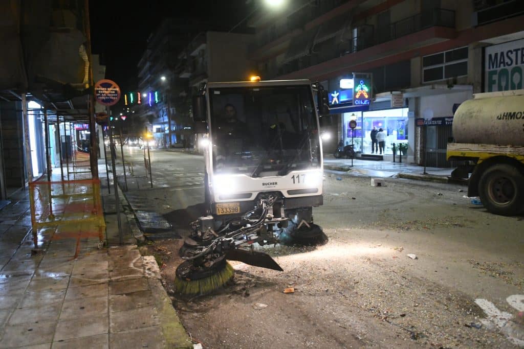 Πάτρα: Το μήνυμα του Δημάρχου Πατρέων για τους εργαζόμενους στην καθαριότητα - φωτό