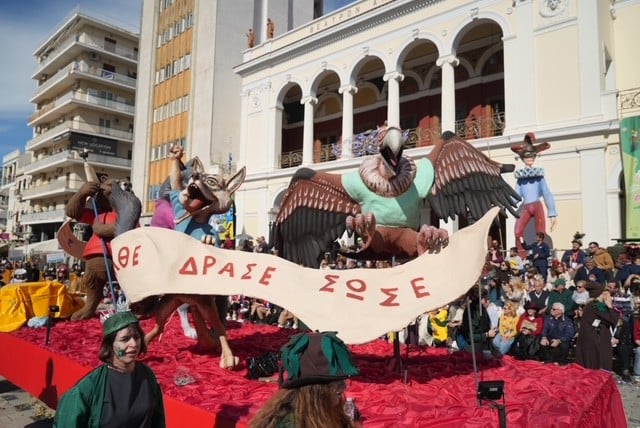 Το Πατρινό Καρναβάλι στα καλύτερά του - Δείτε Φωτογραφίες