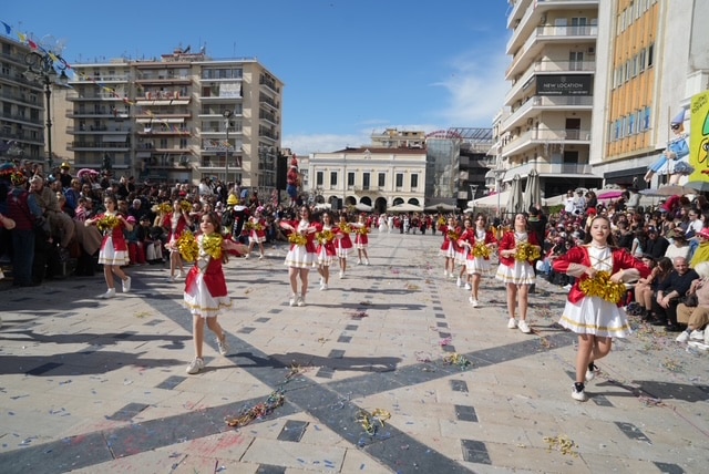 Το Πατρινό Καρναβάλι στα καλύτερά του - Δείτε Φωτογραφίες