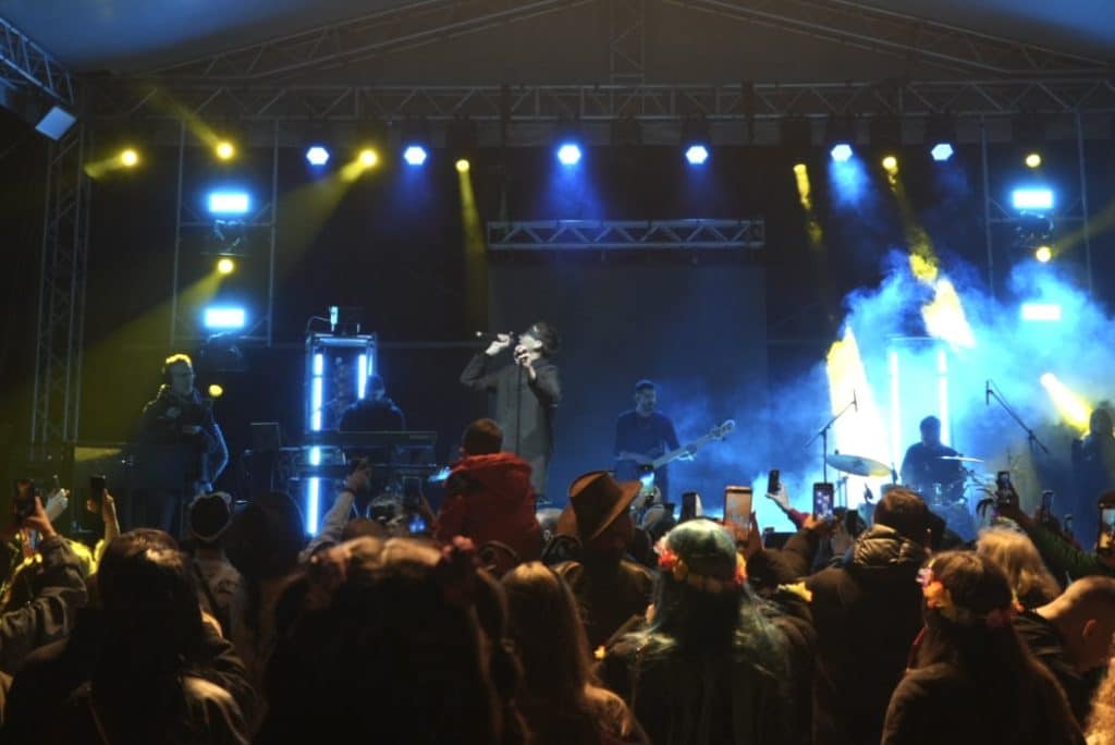 Φαντασμαγορική τελετή λήξης ενώπιον χιλιάδων Πατρινών και επισκεπτών - Δείτε νέες φωτό