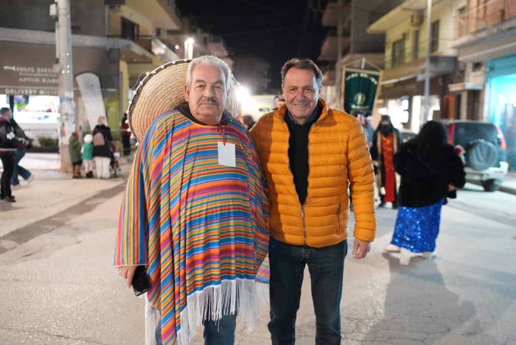 Παρέλασαν, γλέντησαν, χόρεψαν και Καρναβαλοπάντρεψαν τη Νύφη στο Νότιο Διαμέρισμα