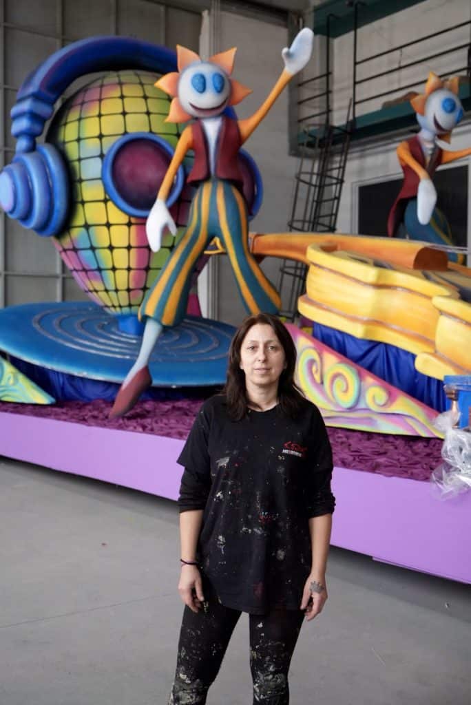 Ο Δήμαρχος Πατρέων Κώστας Πελετίδης στο Καρναβαλικό Εργαστήρι - φωτο