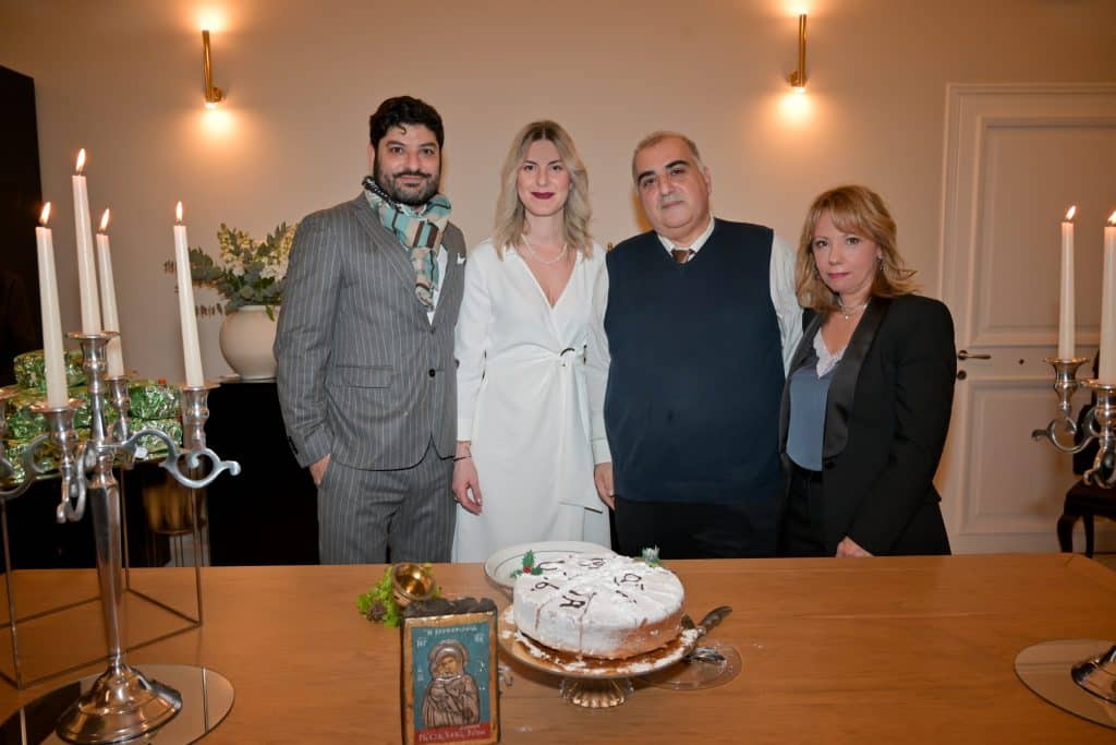 Πάτρα: Με επιτυχία πραγματοποιήθηκε η κοπή της πρωτοχρονιάτικης πίτας της Δικηγορικής Εταιρείας ΠΕΓΛΕΡΙΔΗΣ ΓΚΑΒΕΡΑΣ ΠΑΠΑΔΟΓΙΑΝΗ ΑΔΕ