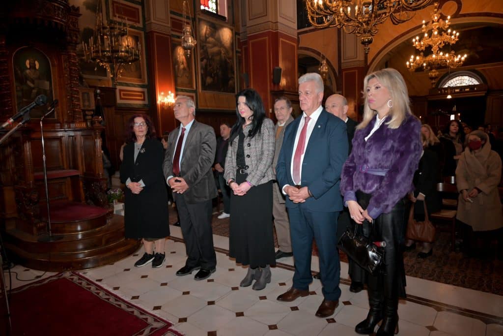 Πάτρα: Ο Παμμεσηνιακός Σύνδεσμος "Ο Παπαφλέσσας"γιόρτασε την Υπαπαντή του Σωτήρος - φωτό