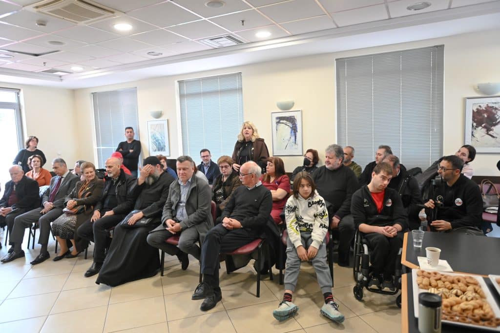 Η κοπή της πρωτοχρονιάτικης πίτας του Συλλόγου Φίλων της Κλινικής Αποκατάστασης Ασθενών με Κάκωση Νωτιαίου Μυελού