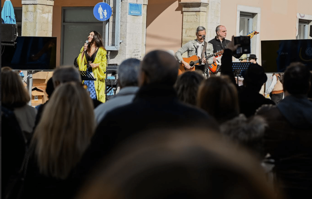 Ξεχωριστή νότα από το event του Επιμελητηρίου Αχαΐας στο κέντρο της Πάτρας – Φώτο