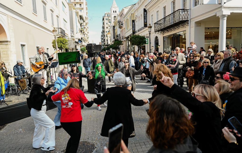 Ξεχωριστή νότα από το event του Επιμελητηρίου Αχαΐας στο κέντρο της Πάτρας – Φώτο