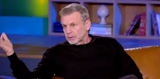 Ο Απόστολος Γκλέτσος ζήτησε δημόσια συγγνώμη από τον Χριστόφορο Παπακαλιάτη: Ήταν μια μεγάλη μαλ@@@ αυτό που είπα τότε Αρχική