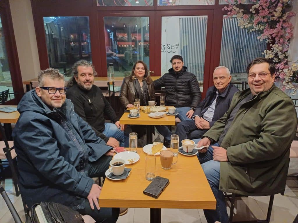 Η πίτα του Εμποροεπαγγελματικού   και Επιχειρηματικού  Συλλόγου Δ. Αιγιαλείας - φωτο