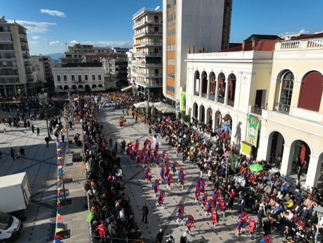 Το Πατρινό Καρναβάλι στα καλύτερά του - Δείτε Φωτογραφίες