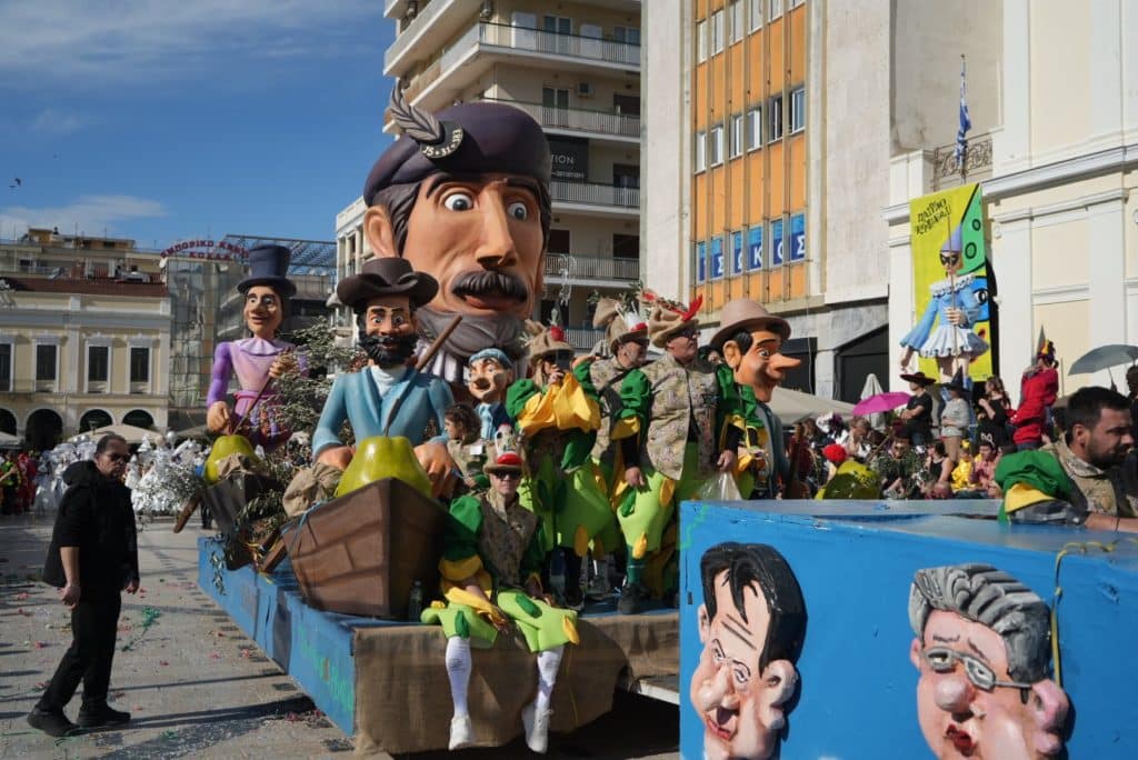 Το Πατρινό Καρναβάλι στα καλύτερά του - Δείτε Φωτογραφίες