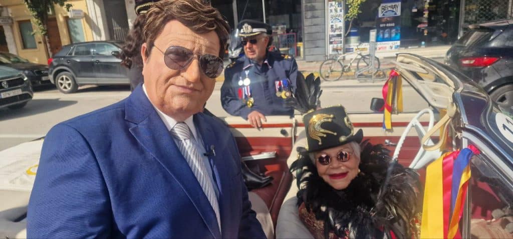 Πάτρα: Οι Στρατηγοί δεν αποκεφάλισαν την Μαρία Αντουανέτα - Ολα τα λεφτά ο... Μακρόν - φωτό και βίντεο