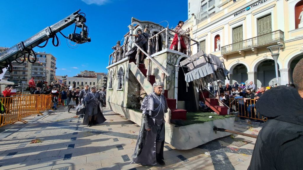 Πάτρα: Μεγάλη παρέλαση Καρναβαλιού 2026 - Δείτε πάνω από 300 φωτογραφίες