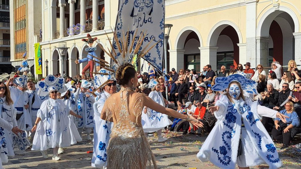 Πάτρα: Μεγάλη παρέλαση Καρναβαλιού 2026 - Δείτε πάνω από 300 φωτογραφίες