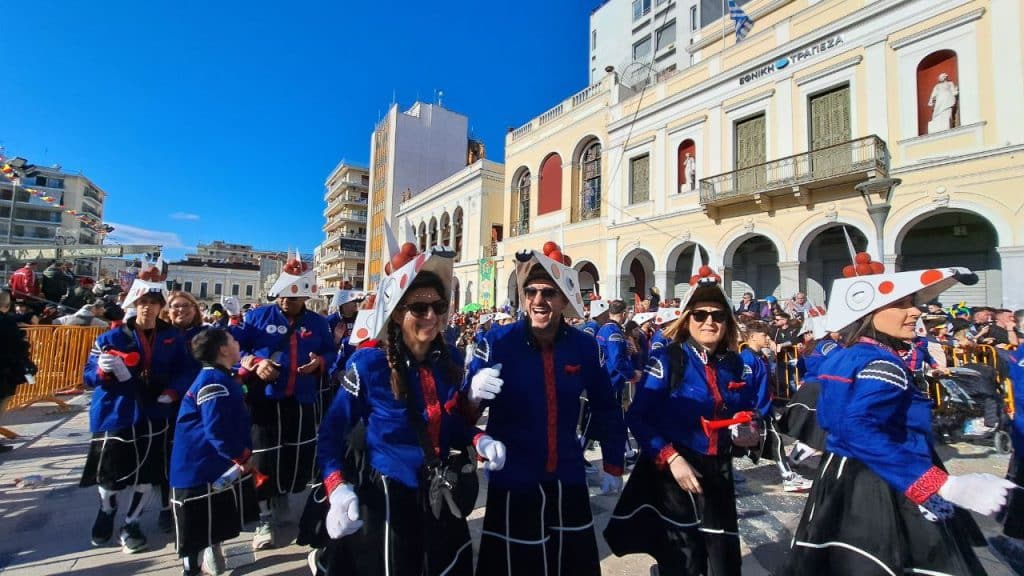 Πάτρα: Μεγάλη παρέλαση Καρναβαλιού 2026 - Δείτε πάνω από 300 φωτογραφίες