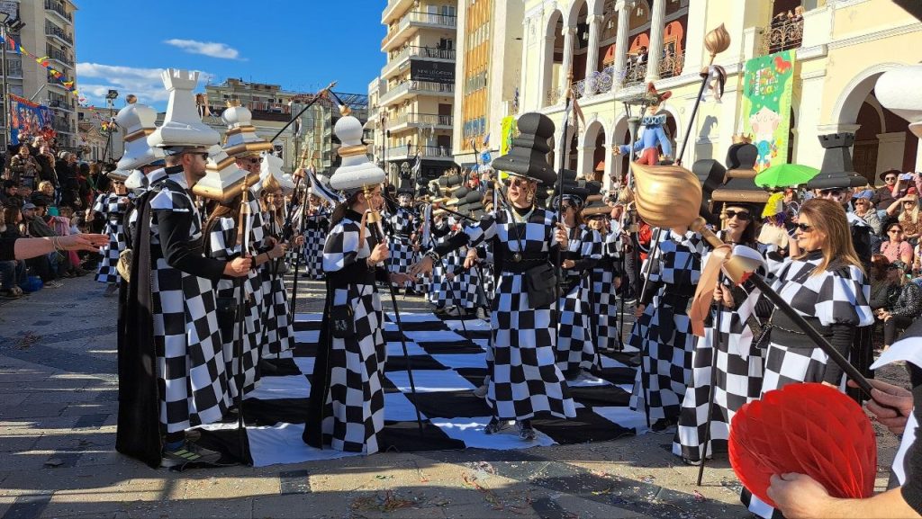 Πάτρα: Μεγάλη παρέλαση Καρναβαλιού 2026 - Δείτε πάνω από 300 φωτογραφίες