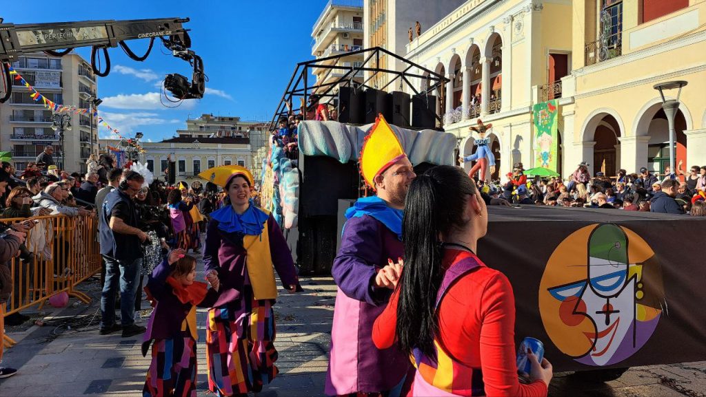 Πάτρα: Μεγάλη παρέλαση Καρναβαλιού 2026 - Δείτε πάνω από 300 φωτογραφίες