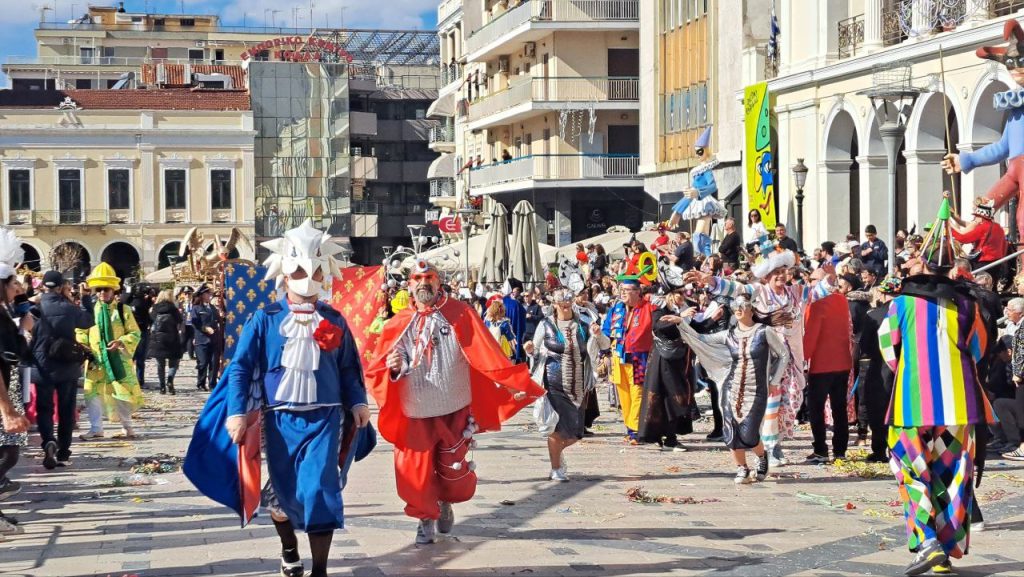 Πάτρα: Μεγάλη παρέλαση Καρναβαλιού 2026 - Δείτε πάνω από 300 φωτογραφίες