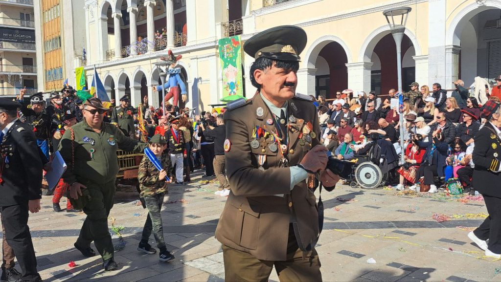 Πάτρα: Μεγάλη παρέλαση Καρναβαλιού 2026 - Δείτε πάνω από 300 φωτογραφίες