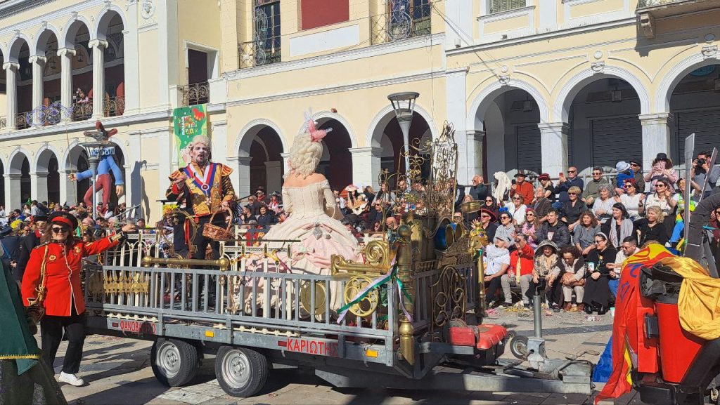 Πάτρα: Μεγάλη παρέλαση Καρναβαλιού 2026 - Δείτε πάνω από 300 φωτογραφίες