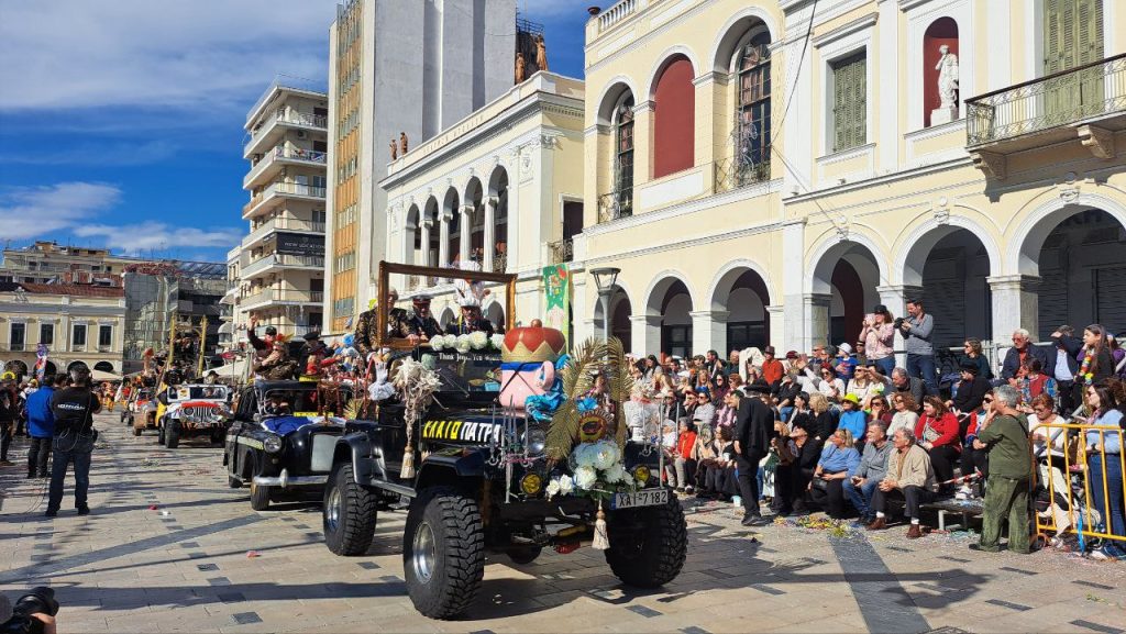 Πάτρα: Μεγάλη παρέλαση Καρναβαλιού 2026 - Δείτε πάνω από 300 φωτογραφίες