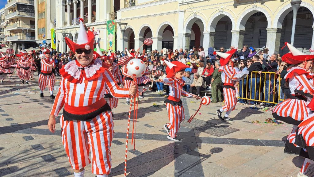Πάτρα: Μεγάλη παρέλαση Καρναβαλιού 2026 - Δείτε πάνω από 300 φωτογραφίες