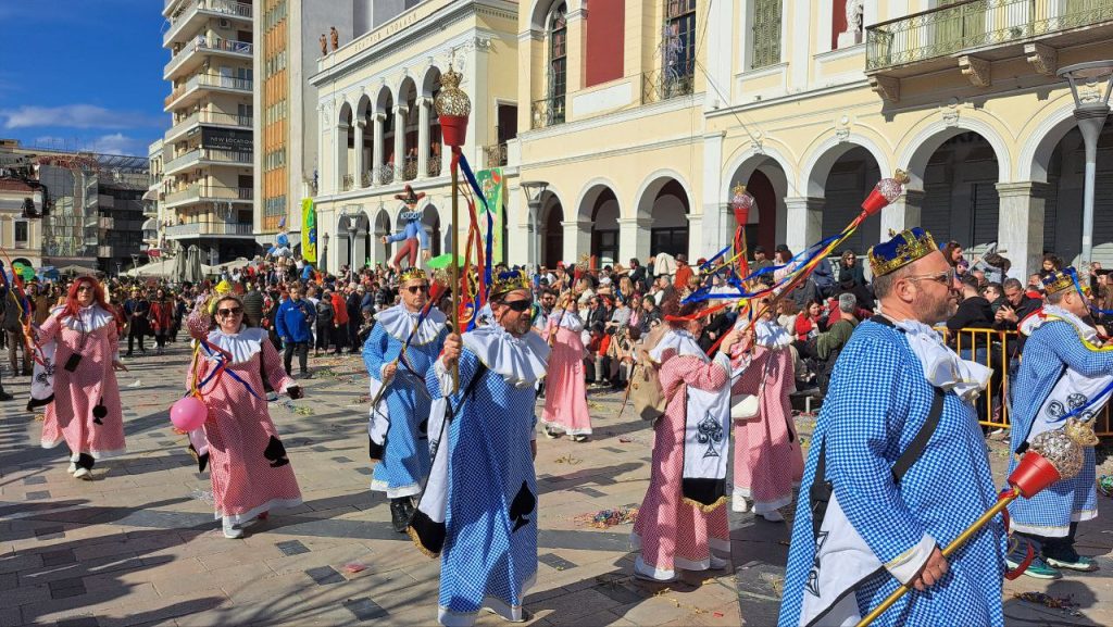 Πάτρα: Μεγάλη παρέλαση Καρναβαλιού 2026 - Δείτε πάνω από 300 φωτογραφίες