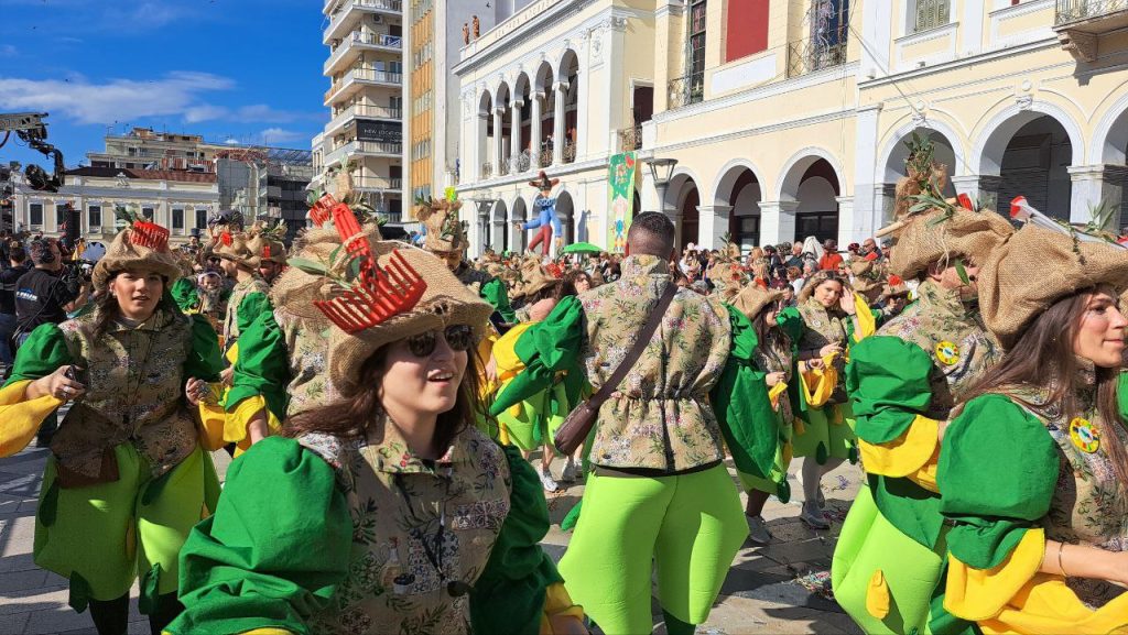 Πάτρα: Μεγάλη παρέλαση Καρναβαλιού 2026 - Δείτε πάνω από 300 φωτογραφίες