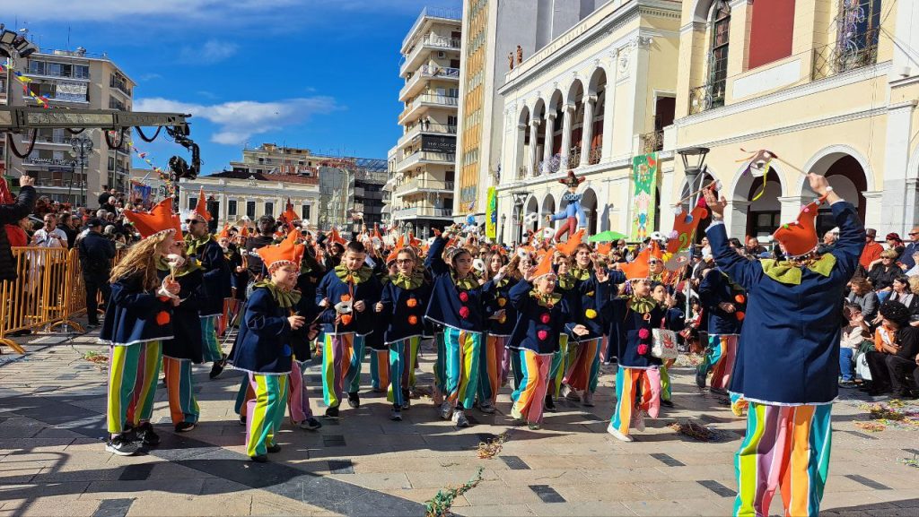 Πάτρα: Μεγάλη παρέλαση Καρναβαλιού 2026 - Δείτε πάνω από 300 φωτογραφίες