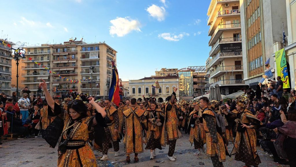 Πάτρα: Μεγάλη παρέλαση Καρναβαλιού 2026 - Δείτε πάνω από 300 φωτογραφίες