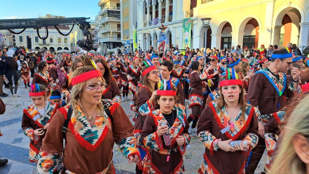 Πάτρα: Μεγάλη παρέλαση Καρναβαλιού 2026 - Δείτε πάνω από 300 φωτογραφίες