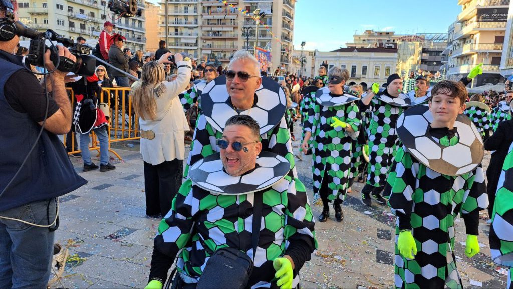 Πάτρα: Μεγάλη παρέλαση Καρναβαλιού 2026 - Δείτε πάνω από 300 φωτογραφίες