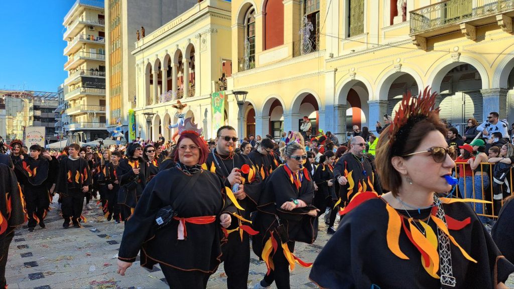 Πάτρα: Μεγάλη παρέλαση Καρναβαλιού 2026 - Δείτε πάνω από 300 φωτογραφίες