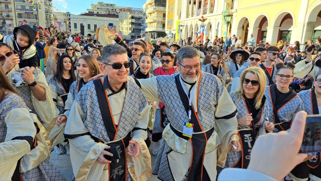 Πάτρα: Μεγάλη παρέλαση Καρναβαλιού 2026 - Δείτε πάνω από 300 φωτογραφίες