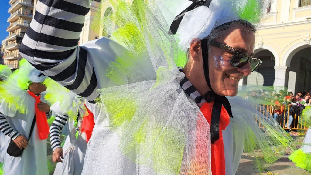 Πάτρα: Μεγάλη παρέλαση Καρναβαλιού 2026 - Δείτε πάνω από 300 φωτογραφίες