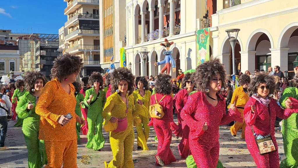 Πάτρα: Μεγάλη παρέλαση Καρναβαλιού 2026 - Δείτε πάνω από 300 φωτογραφίες