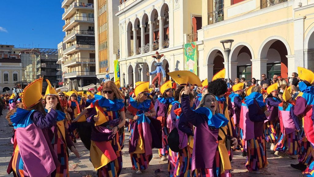 Πάτρα: Μεγάλη παρέλαση Καρναβαλιού 2026 - Δείτε πάνω από 300 φωτογραφίες