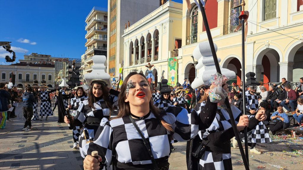 Πάτρα: Μεγάλη παρέλαση Καρναβαλιού 2026 - Δείτε πάνω από 300 φωτογραφίες