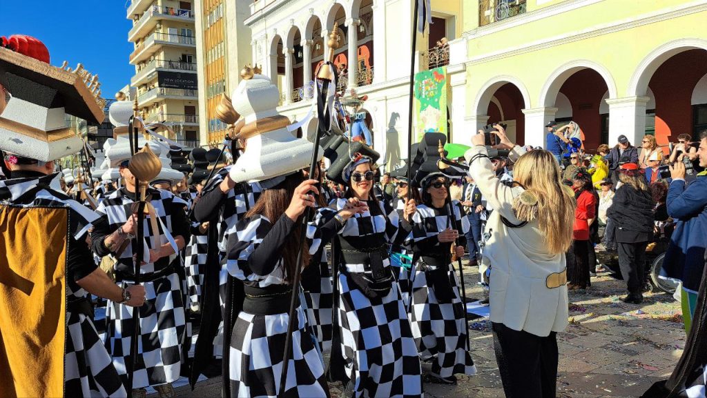Πάτρα: Μεγάλη παρέλαση Καρναβαλιού 2026 - Δείτε πάνω από 300 φωτογραφίες